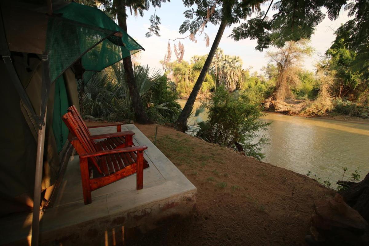 Vila Epupa Camp Exteriér fotografie