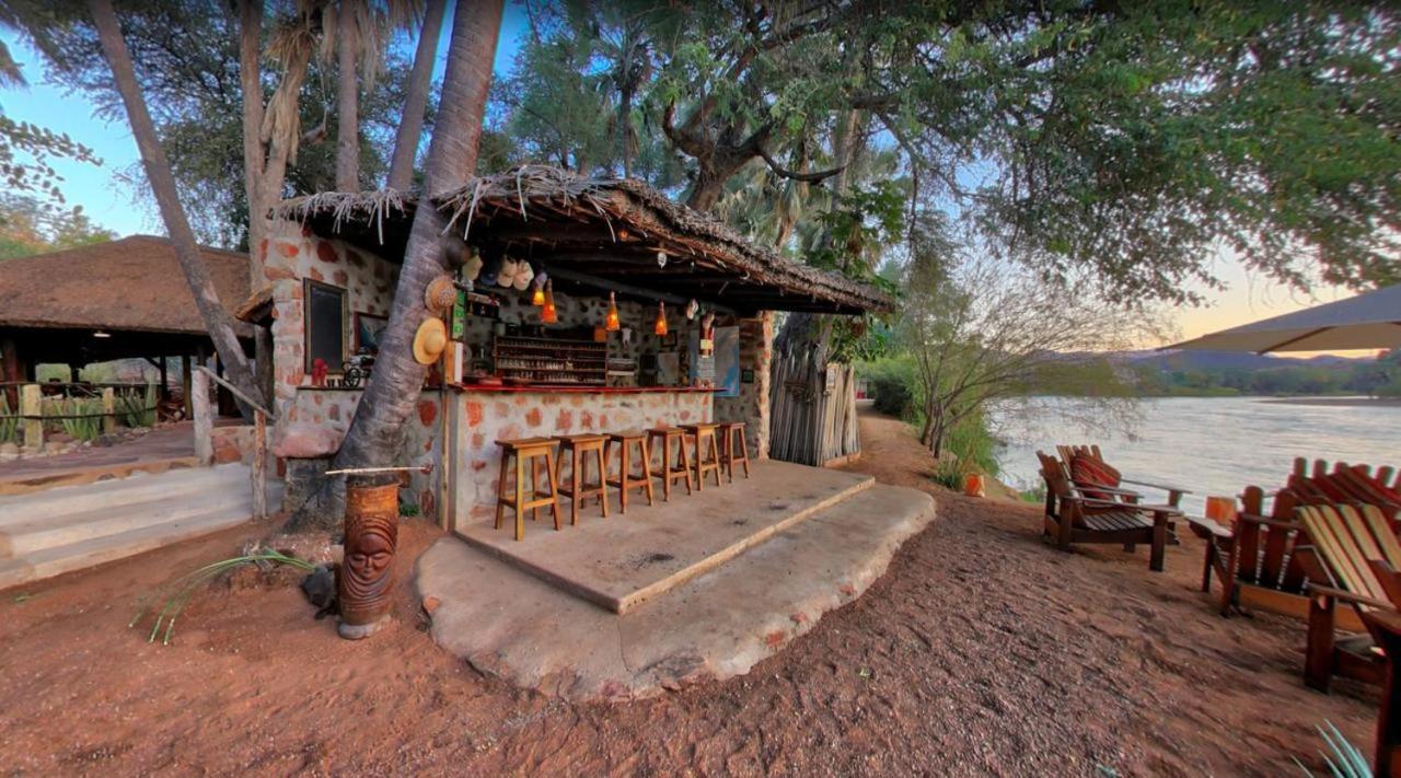 Vila Epupa Camp Exteriér fotografie