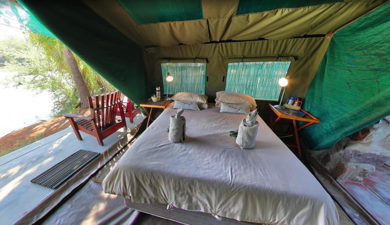 Vila Epupa Camp Exteriér fotografie